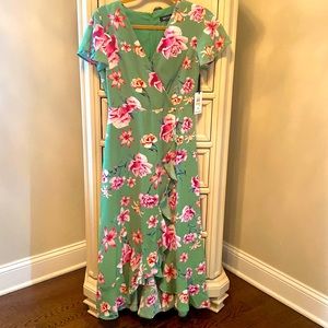 Women’s faux wrap maxi dress